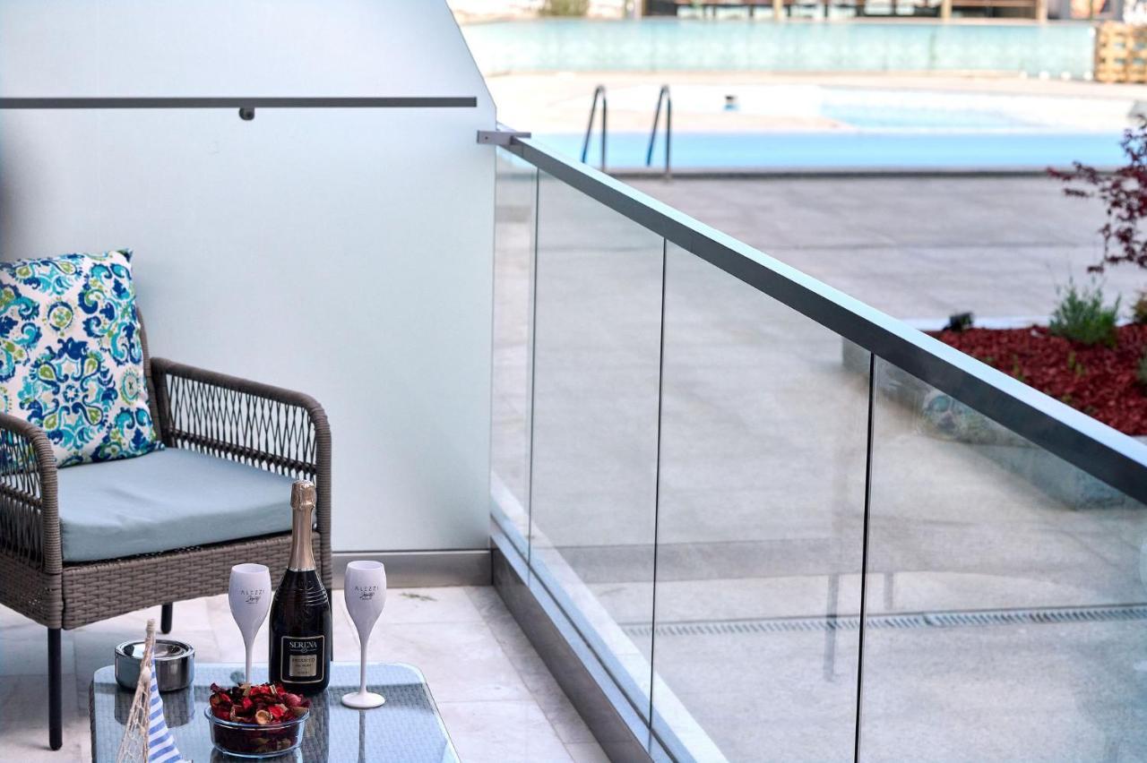 Jad Apartment In Infinity Beach Resort - Parking Mamaia Extérieur photo